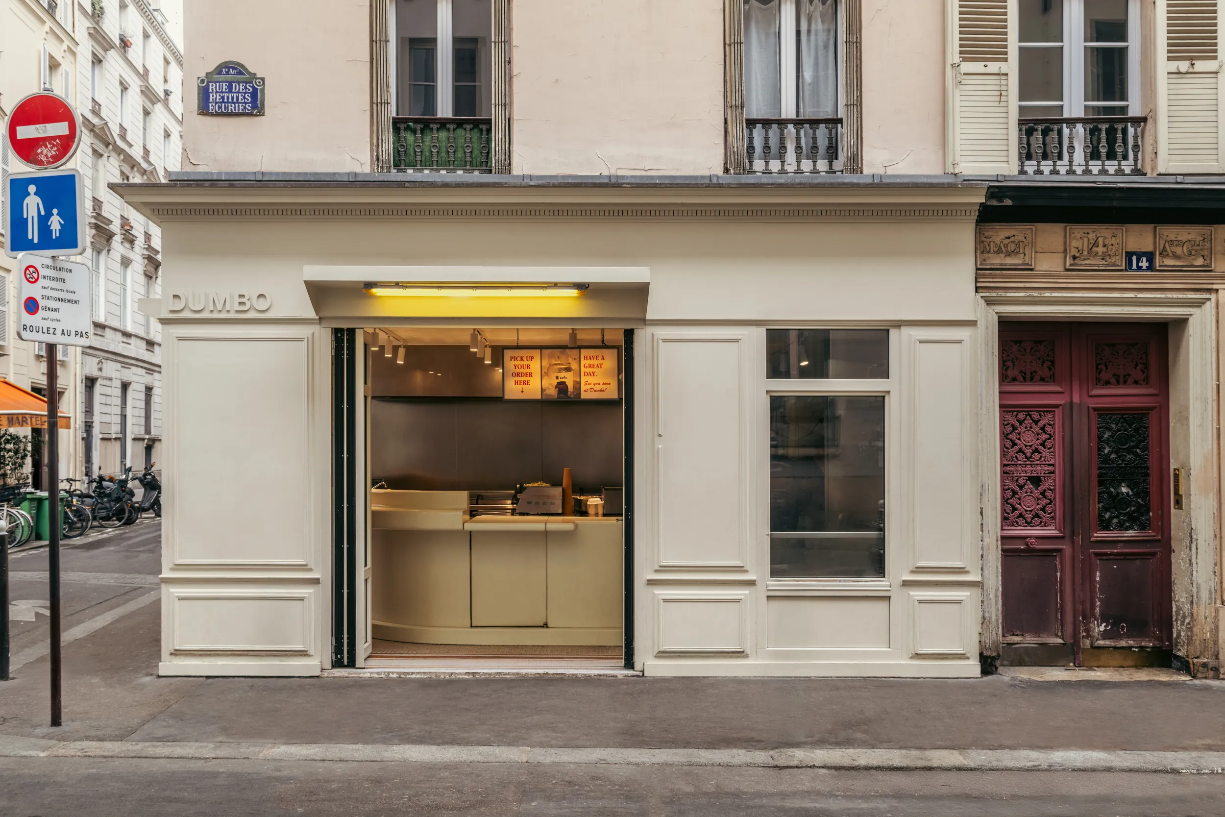 The Dumbo Petites Écuries storefront on rue des Petites Écuries